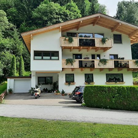 Gemuetliche Wohnung 10 Minuten Vom See Entfernt Zell am See Exteriér fotografie